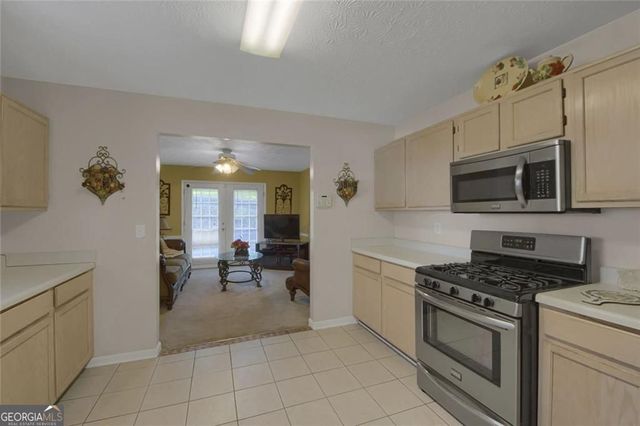 781 Hyde Court, Lithonia, GA 30058