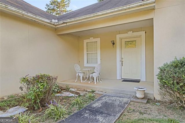 781 Hyde Court, Lithonia, GA 30058