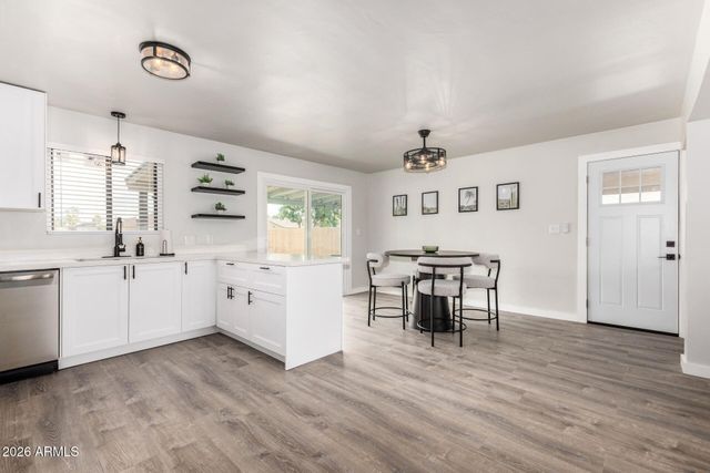 335 S Harris Drive, Mesa, AZ 85204