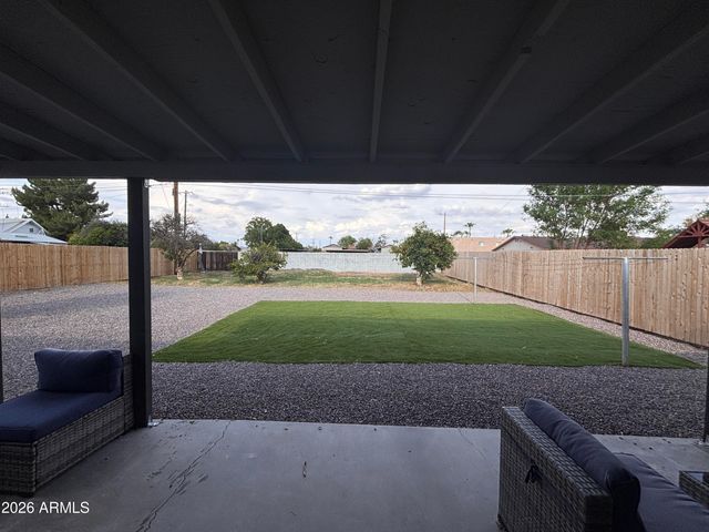 335 S Harris Drive, Mesa, AZ 85204