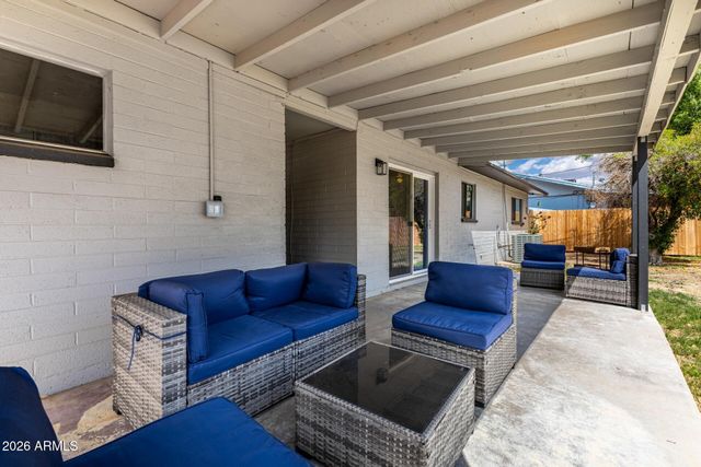 335 S Harris Drive, Mesa, AZ 85204