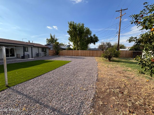 335 S Harris Drive, Mesa, AZ 85204