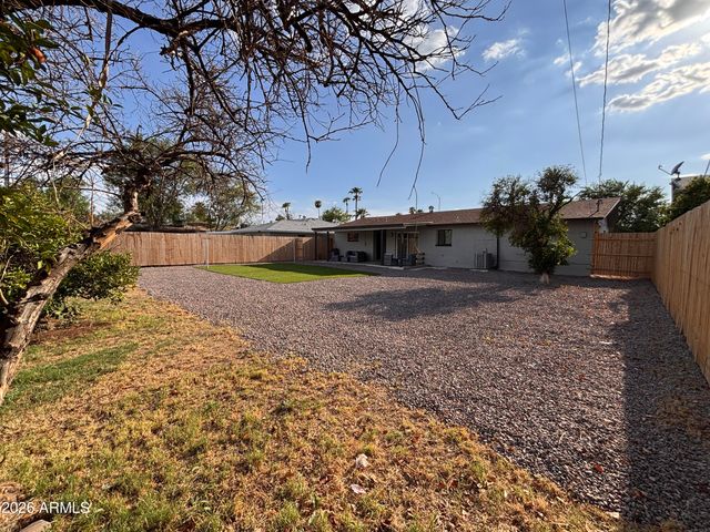 335 S Harris Drive, Mesa, AZ 85204