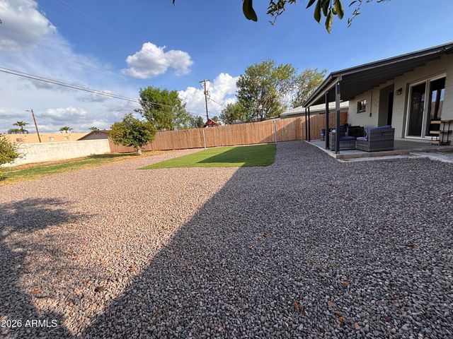 335 S Harris Drive, Mesa, AZ 85204