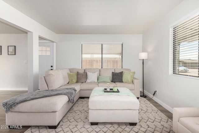 335 S Harris Drive, Mesa, AZ 85204
