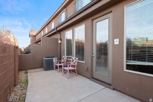 4269 E RAZOR DR, Washington, UT 84780