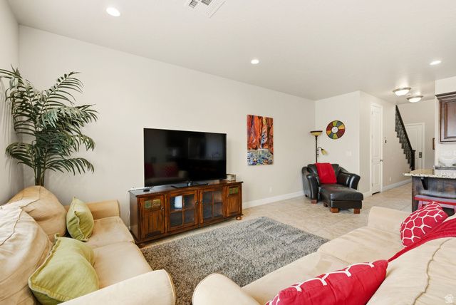 4269 E RAZOR DR, Washington, UT 84780