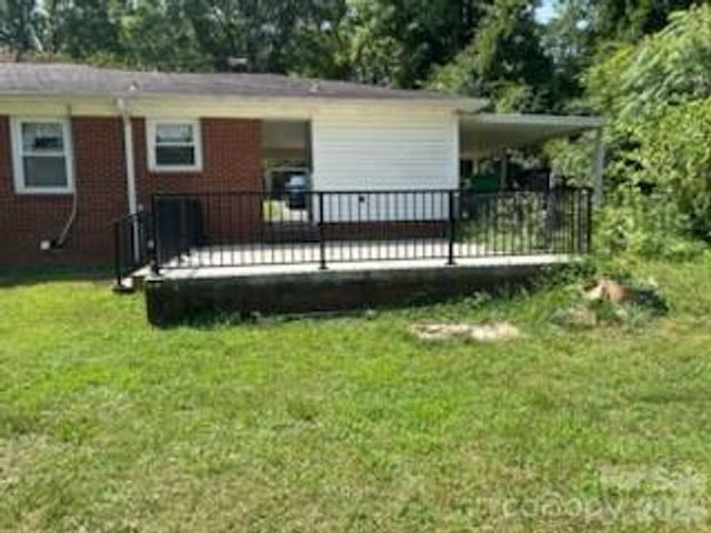 1164 Leigh Circle 11, Charlotte, NC 28216