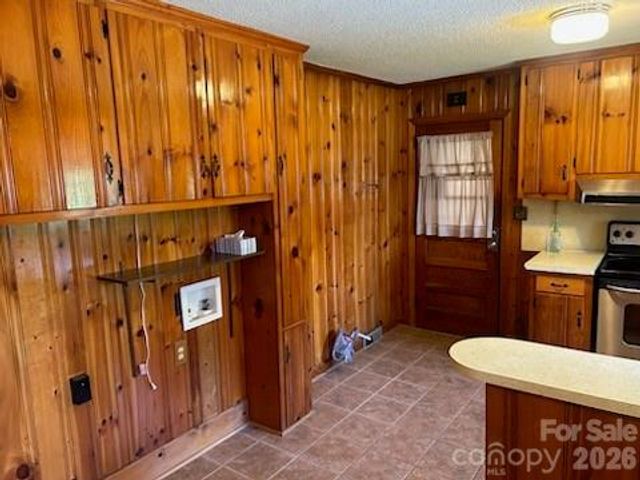 1164 Leigh Circle 11, Charlotte, NC 28216