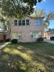 3929 W Jarvis Avenue, Lincolnwood, IL 60712