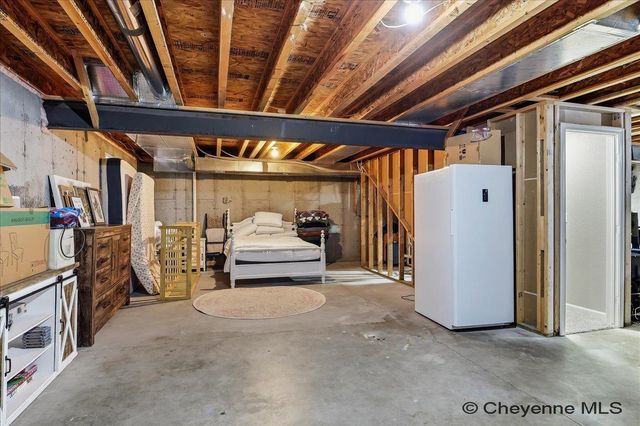 5404 LIZ RANCH RD, Cheyenne, WY 82007