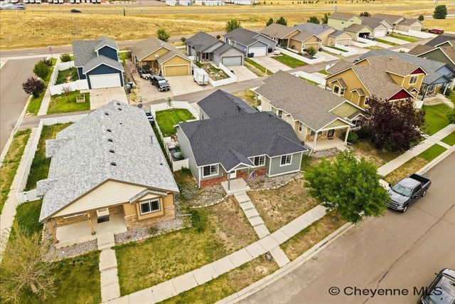 5404 LIZ RANCH RD, Cheyenne, WY 82007
