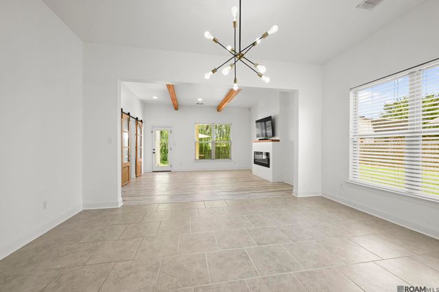 519 S Calvin Ave, Gonzales, LA 70737