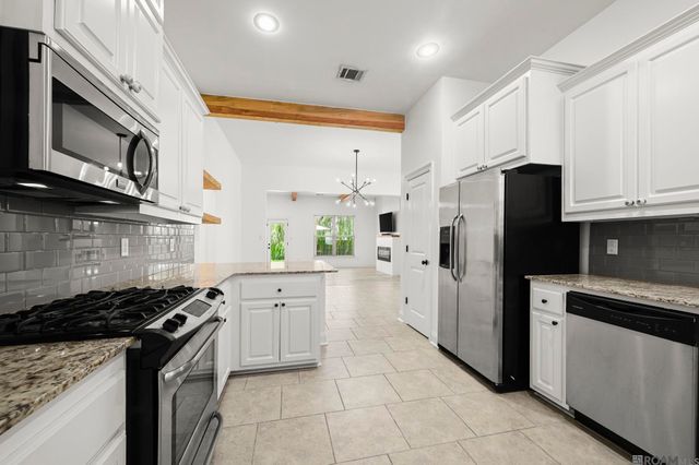 519 S Calvin Ave, Gonzales, LA 70737