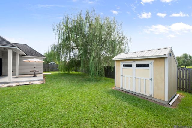 519 S Calvin Ave, Gonzales, LA 70737