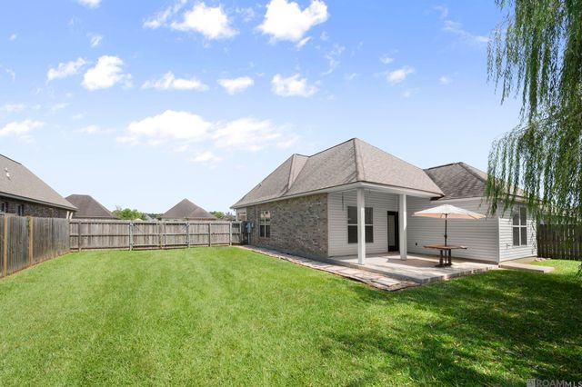 519 S Calvin Ave, Gonzales, LA 70737