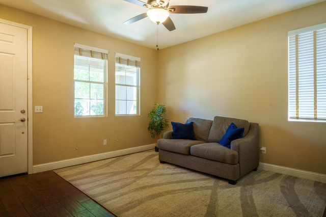 2948 Red Clover Way, Lincoln, CA 95648