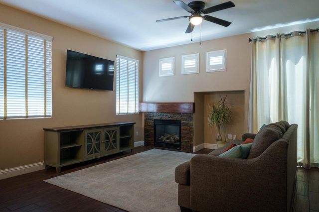 2948 Red Clover Way, Lincoln, CA 95648