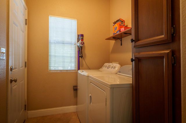 2948 Red Clover Way, Lincoln, CA 95648