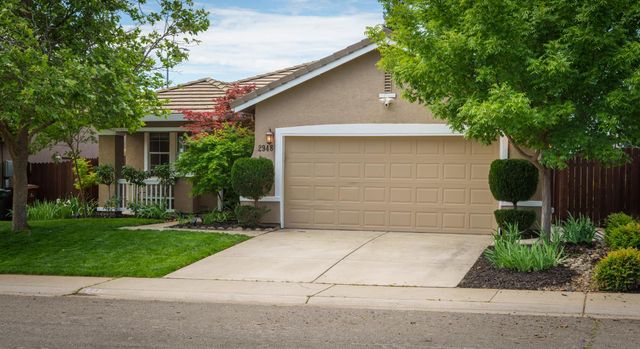 2948 Red Clover Way, Lincoln, CA 95648