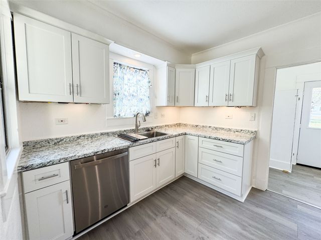 904 W 7th Street, Cisco, TX 76437