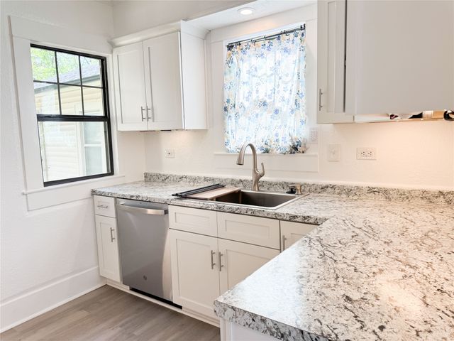 904 W 7th Street, Cisco, TX 76437