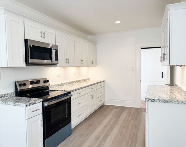 904 W 7th Street, Cisco, TX 76437