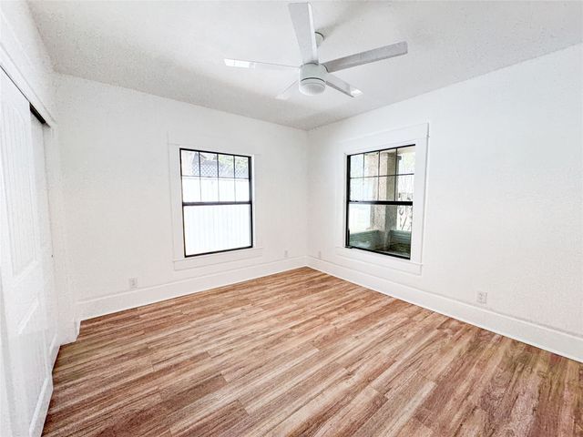 904 W 7th Street, Cisco, TX 76437