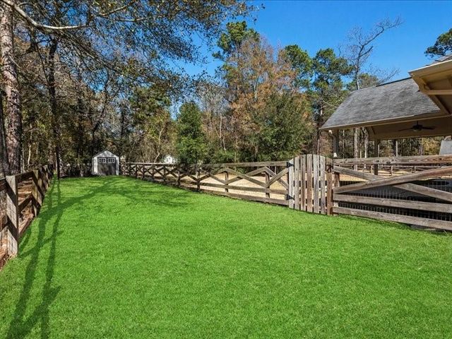 6202 Sugar Bush Drive, Magnolia, TX 77354