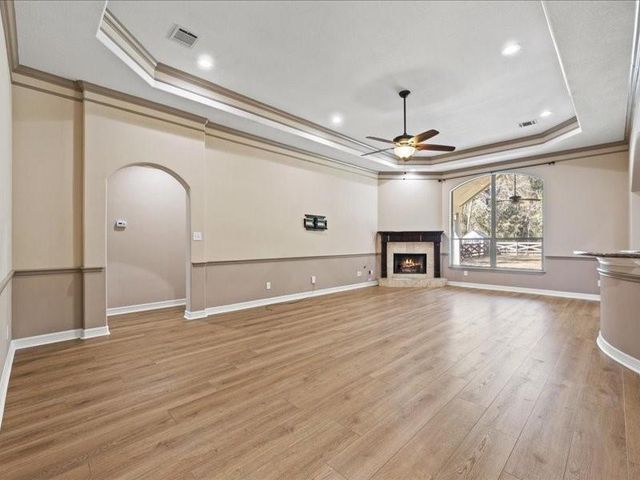 6202 Sugar Bush Drive, Magnolia, TX 77354