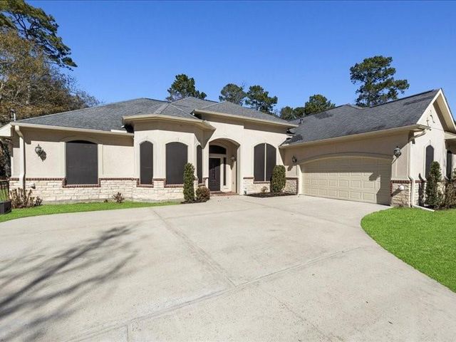 6202 Sugar Bush Drive, Magnolia, TX 77354