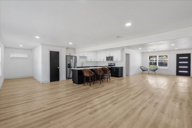 5219 Cosby Street, Houston, TX 77021