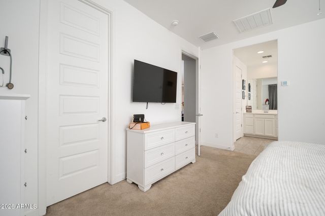 2628 W HUNTINGTON Drive, Phoenix, AZ 85041