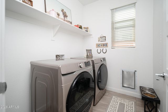 2628 W HUNTINGTON Drive, Phoenix, AZ 85041