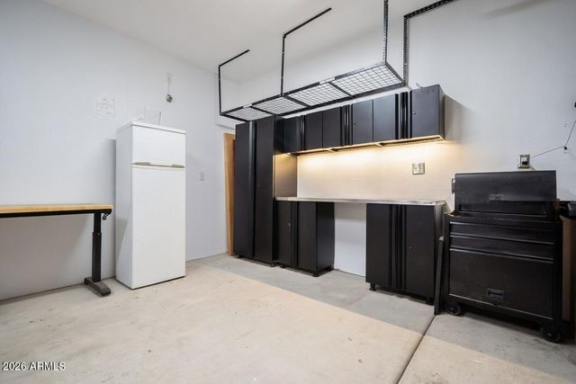 2628 W HUNTINGTON Drive, Phoenix, AZ 85041