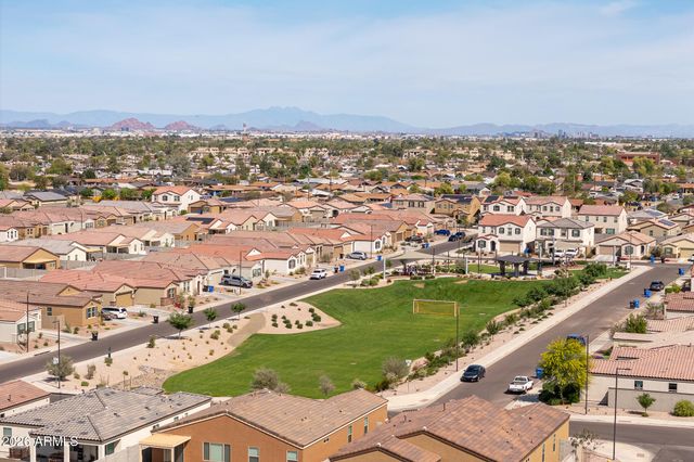 2628 W HUNTINGTON Drive, Phoenix, AZ 85041