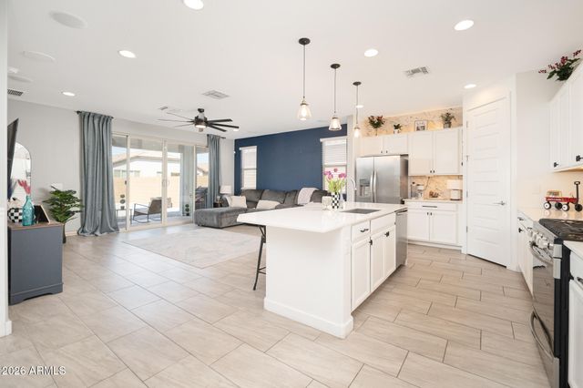 2628 W HUNTINGTON Drive, Phoenix, AZ 85041