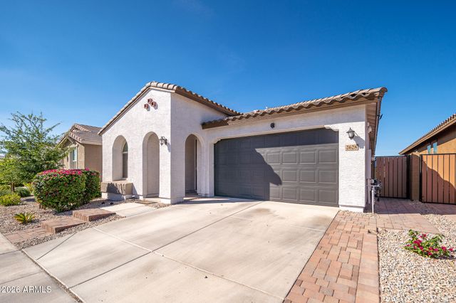 2628 W HUNTINGTON Drive, Phoenix, AZ 85041