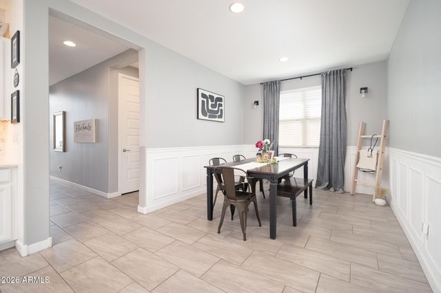 2628 W HUNTINGTON Drive, Phoenix, AZ 85041