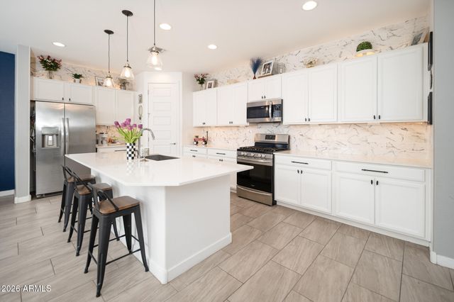 2628 W HUNTINGTON Drive, Phoenix, AZ 85041