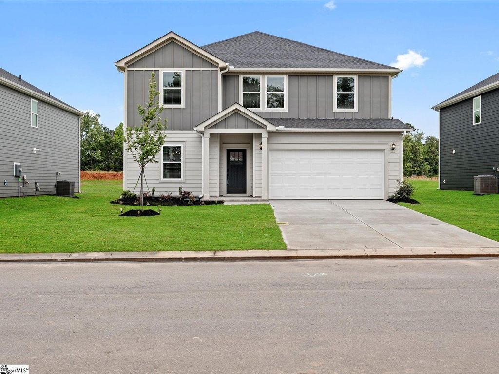 127 Cedar Shoals Way, Simpsonville, SC 29680
