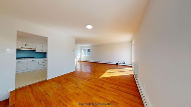 1213 Desmond Court, New York City, NY 11235
