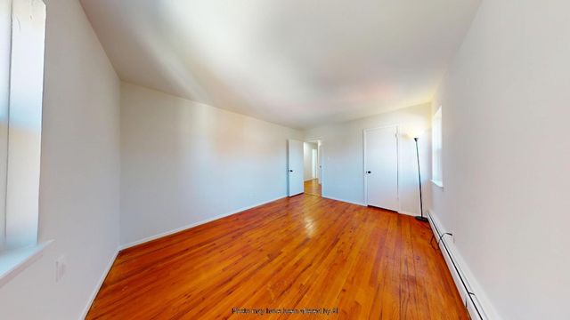 1213 Desmond Court, New York City, NY 11235