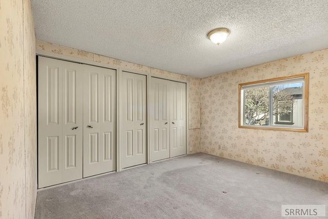 2143 N Whispering Pines Drive, Idaho Falls, ID 83401