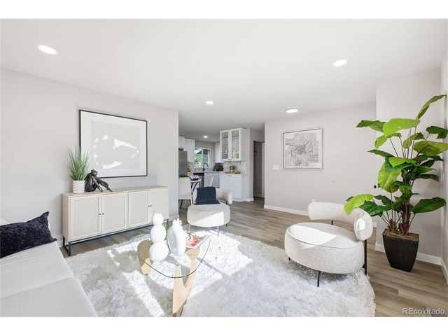 13067 King Cir, Broomfield, CO 80020