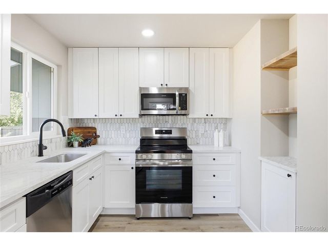 13067 King Cir, Broomfield, CO 80020