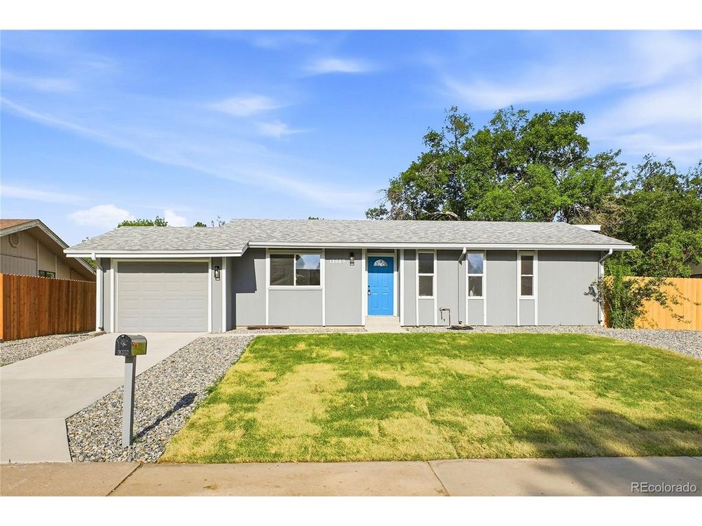 13067 King Cir, Broomfield, CO 80020