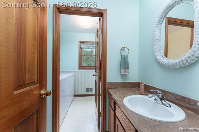 7511 Welle Road, Brighton, MI 48116
