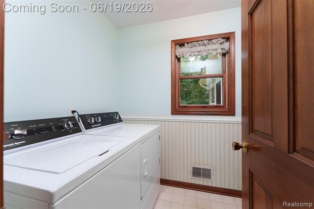 7511 Welle Road, Brighton, MI 48116