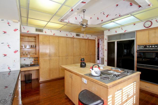 1234 Sugar Creek Boulevard, Sugar Land, TX 77478